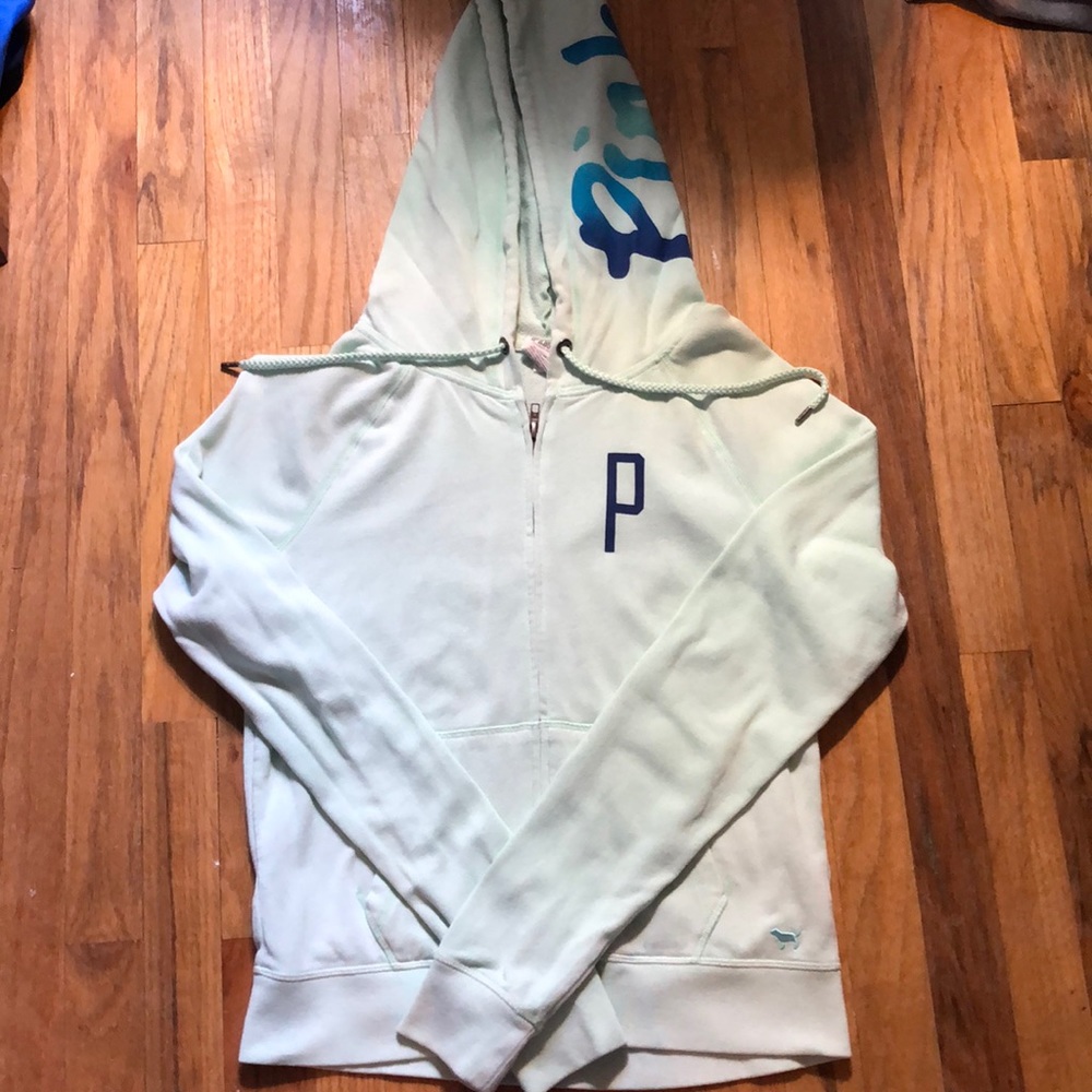 Vs Pink sweatshirt